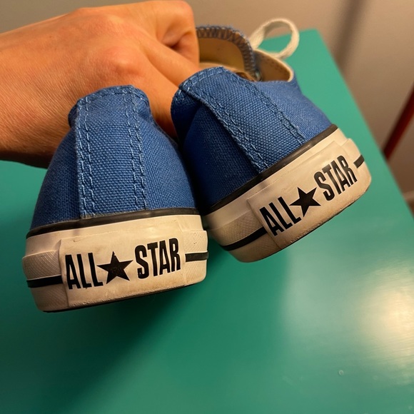 Converse All Star Low Tops - Women’s 7 - Picture 9 of 10